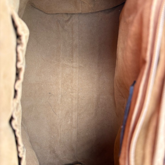 Genova-Tan - Picture 7 of 7